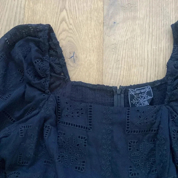 JOHNNY WAS ELLA EMBROIDERED SILK BLEND BLACK MINI DRESS SIZE L - Picture 3 of 8